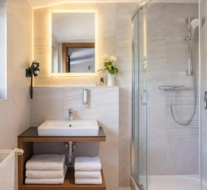 Ekm Hotel Russian Baku