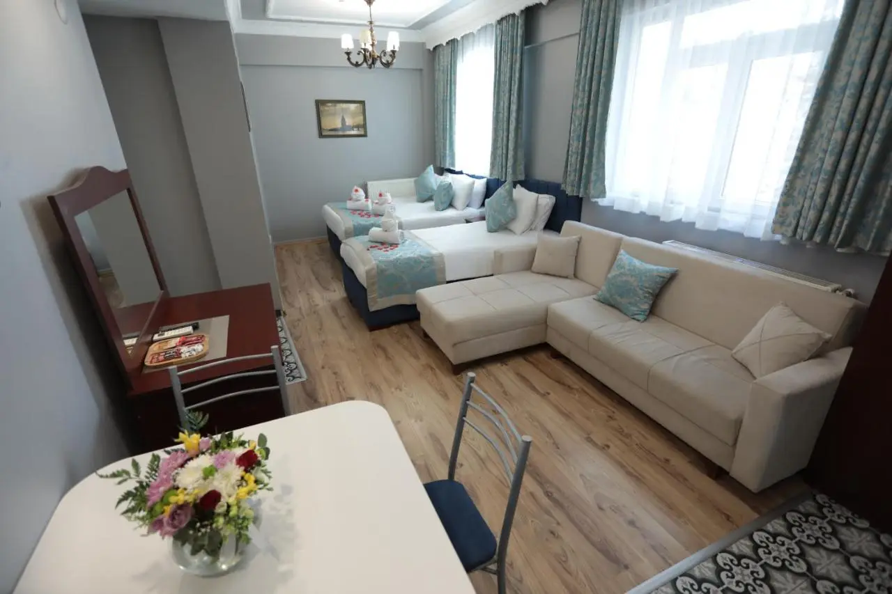 White Pearl Apart Hotel