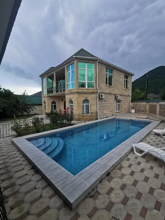 Holiday inn Adnan boutique hotel and pool