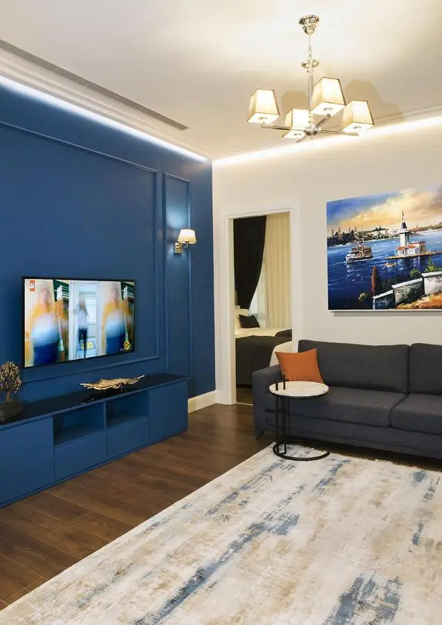 Garlon Residence