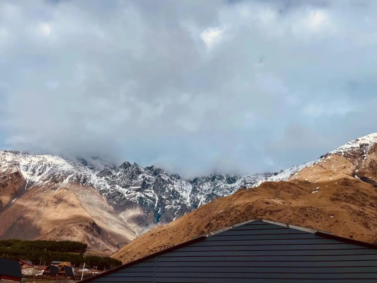 Kazbegi Targmani Cottages
