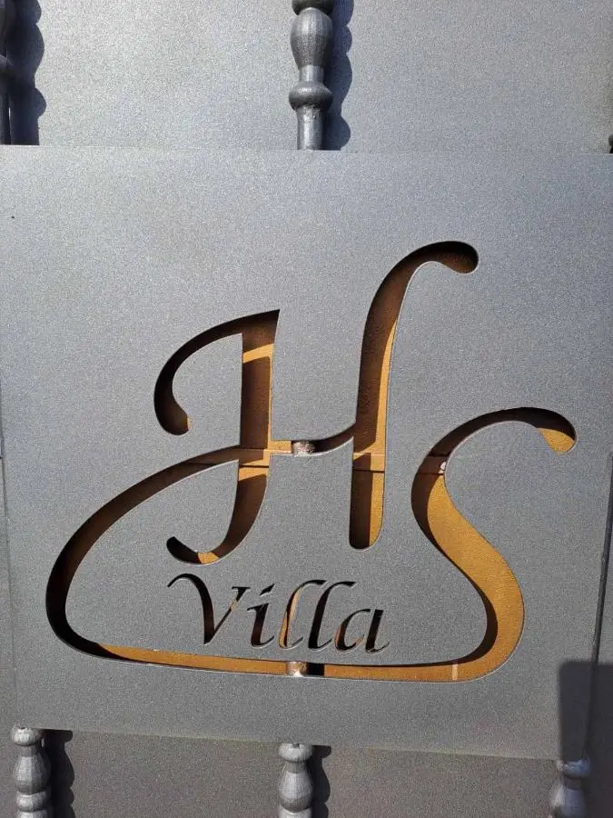 Villa HS