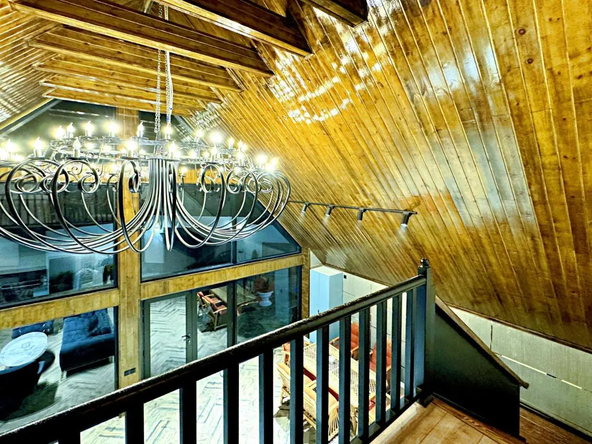 Black A-Frame Luxury Chalet & Pool