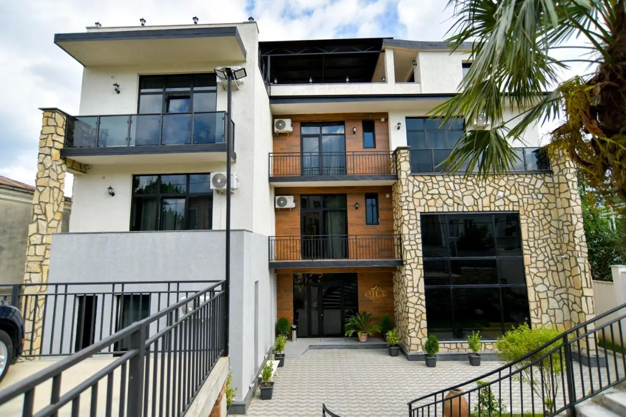 Hill Hotel