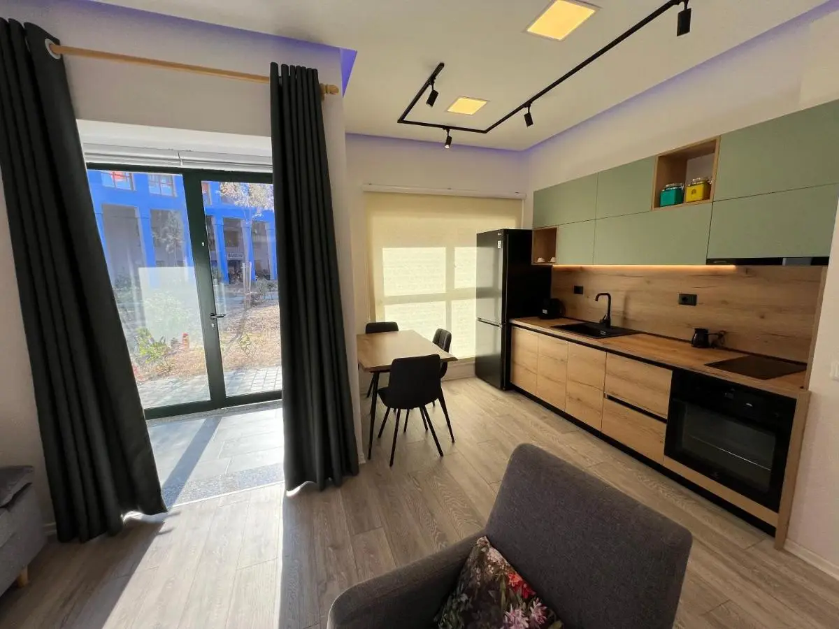 Sunflower Apartment