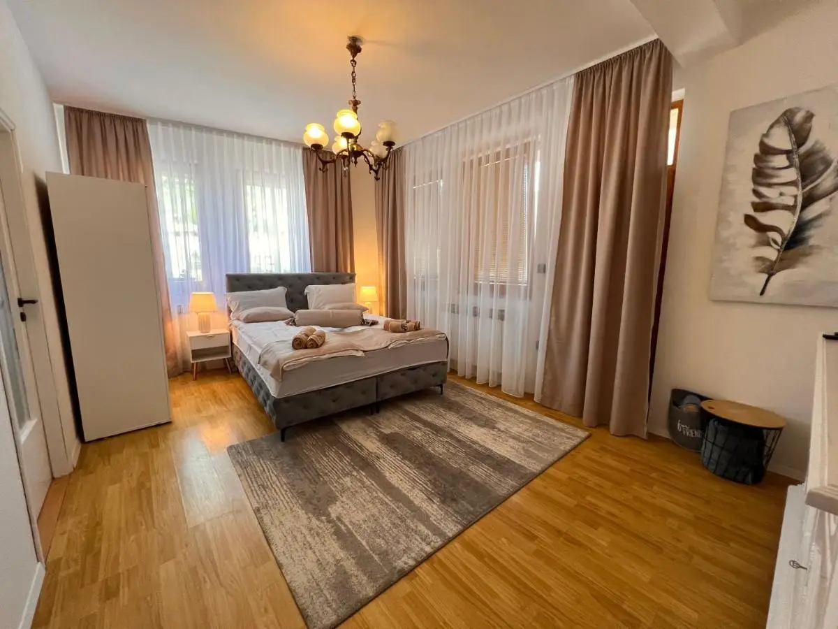 Apartment President