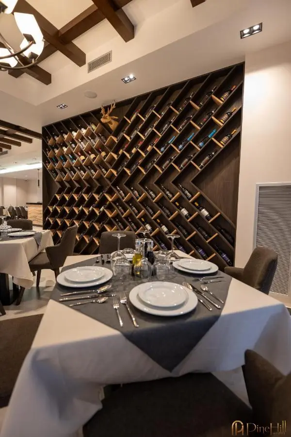 PineHill Hotel, Restaurant , Pool & Spa - RAZEM