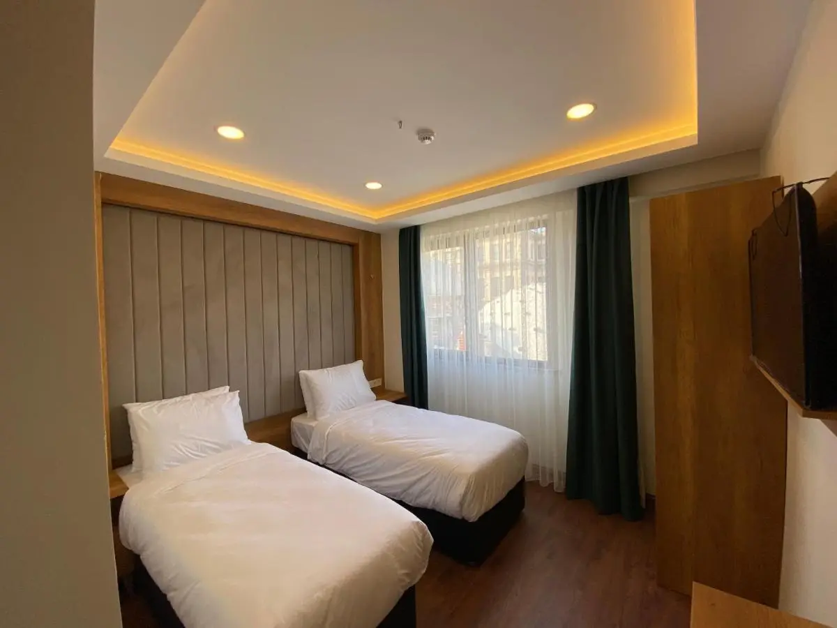 Pege Hotel