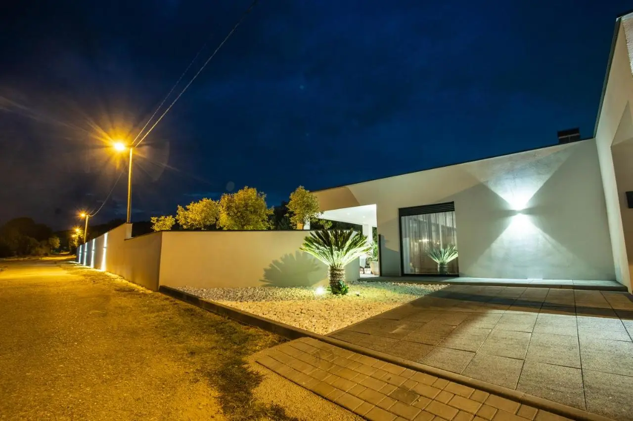 Villa 7