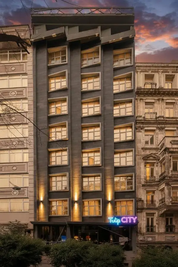 Tulip City Hotel & SPA