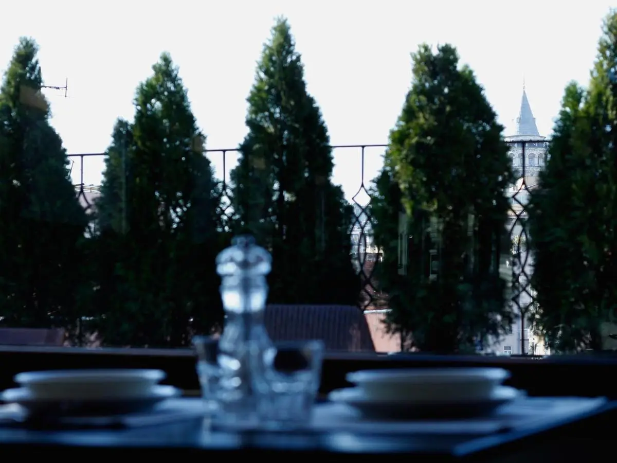 Tophane Suites