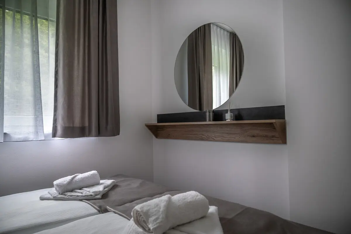 Chic 1BDR Apt - Free Parking
