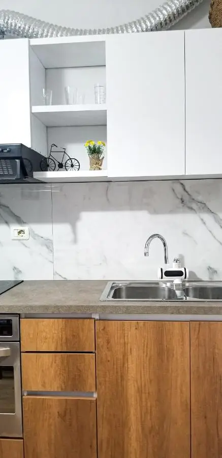 Spacious and Cozy Apartment - Ajia Apartment