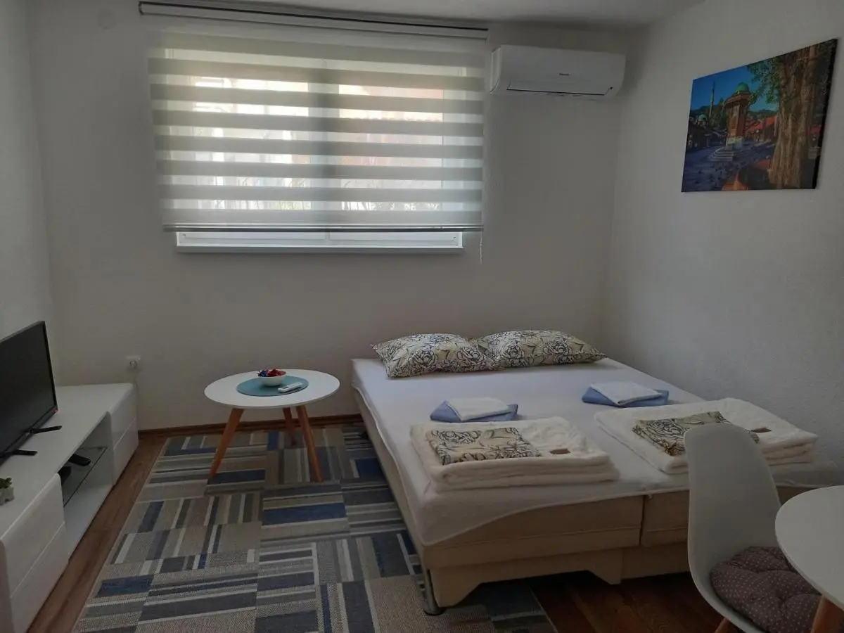 Apartment Milic Stari Grad - free parking