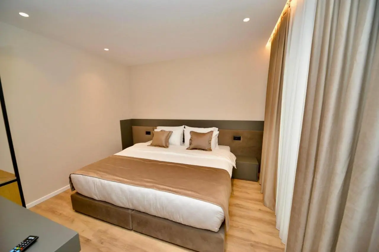 LuxLoft