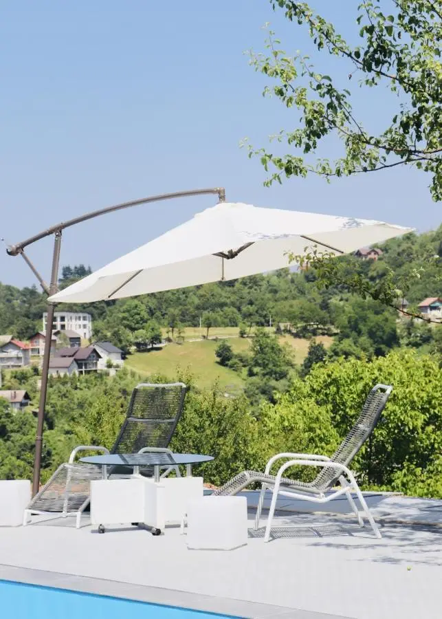 Villa Saraj with Swimming Pool & Jacuzzi near Sarajevo
