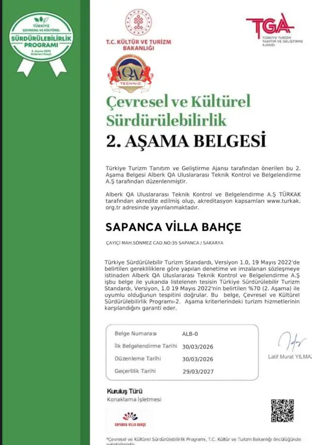 Sapanca Vi̇lla Bahce Şükriye Küçükal