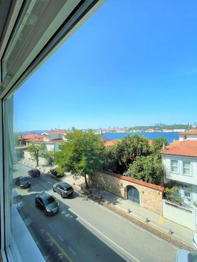Kuzguncuk View