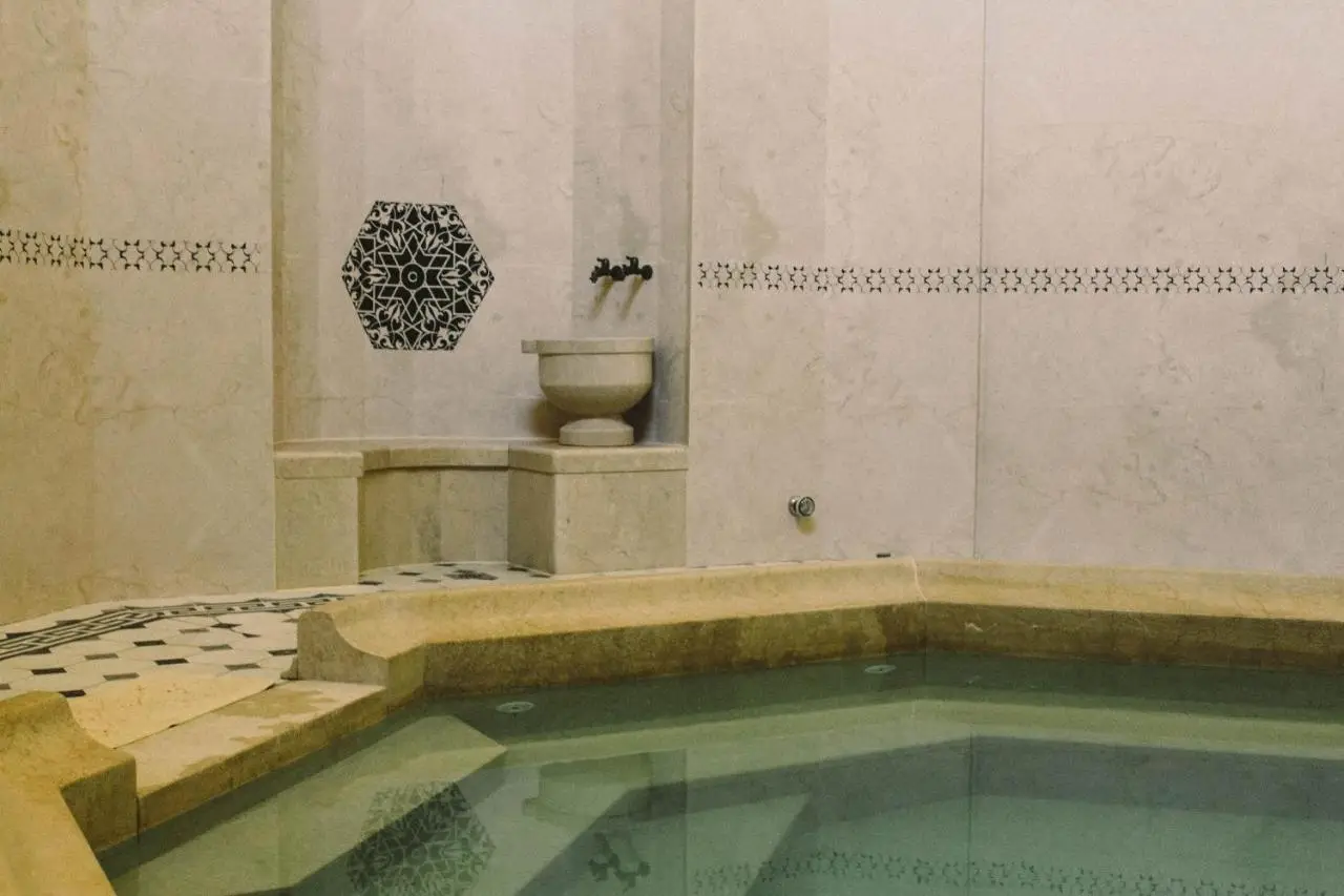 İsa Begov Hamam Hotel