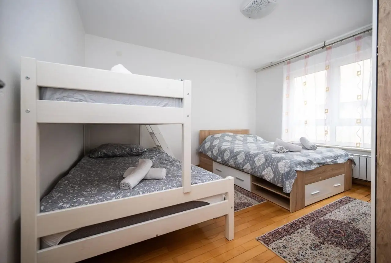 Spacious & Modern Apartment in the City Centre