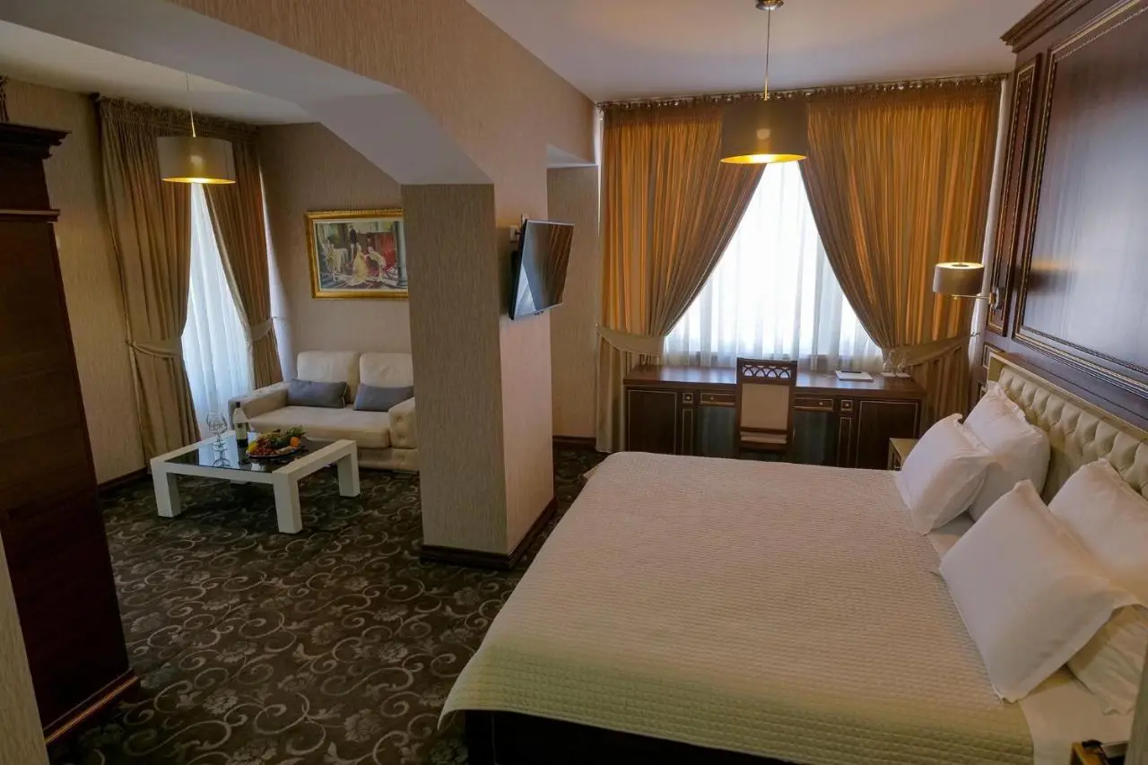 Rozafa Hotel