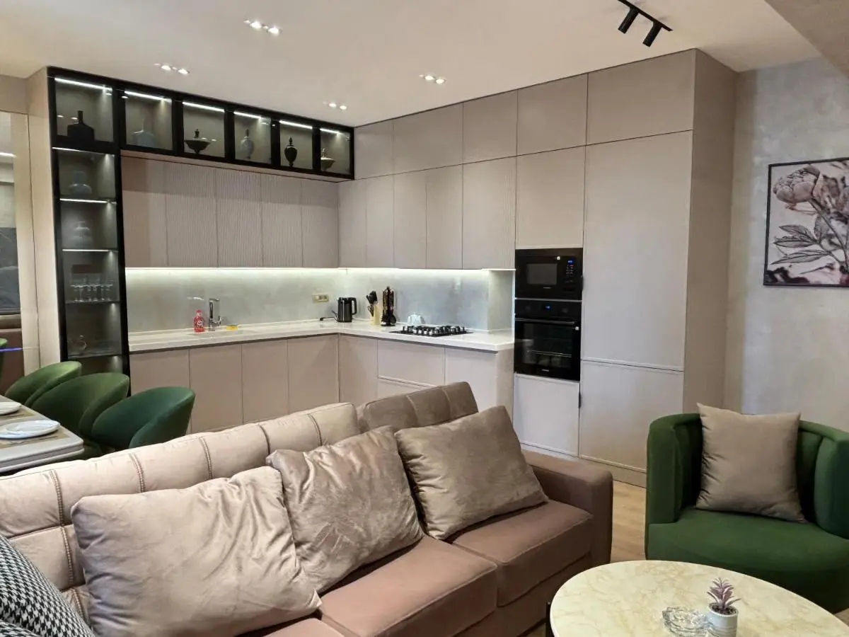 Zarastay Homes