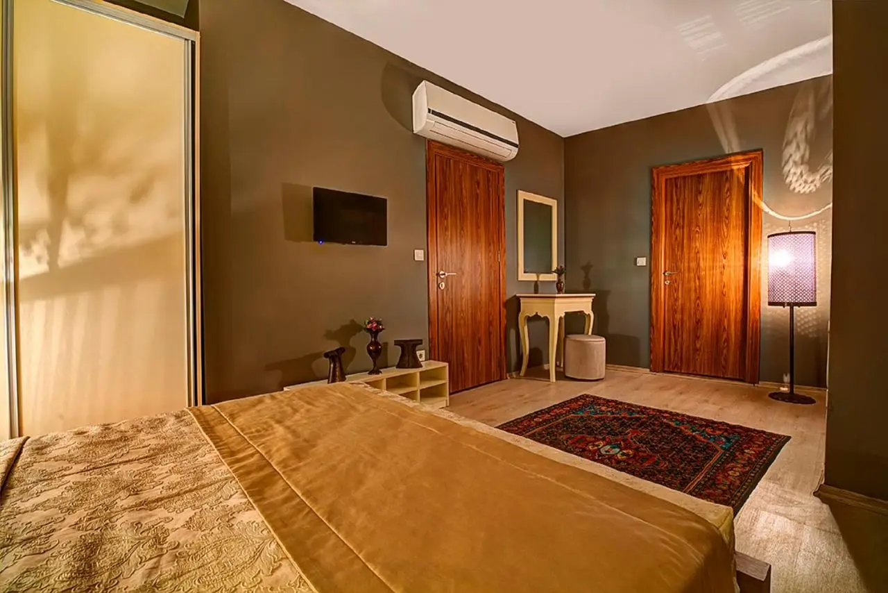 Million Old City Apartment