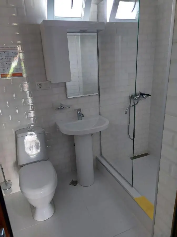 LANA`S GUEST HOUSE