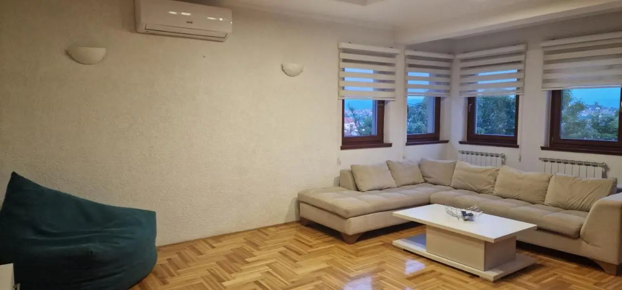 Panorama house