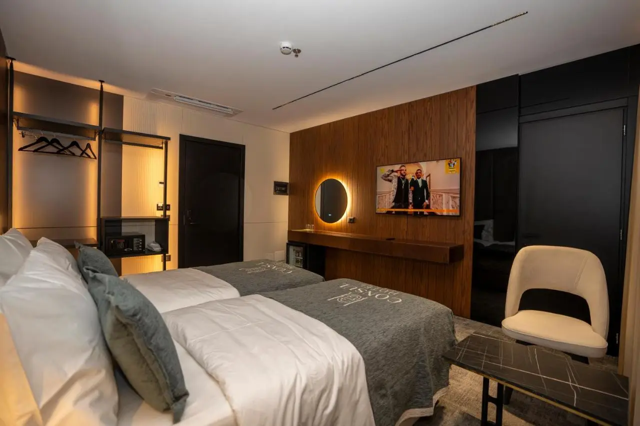 Hotel Consul
