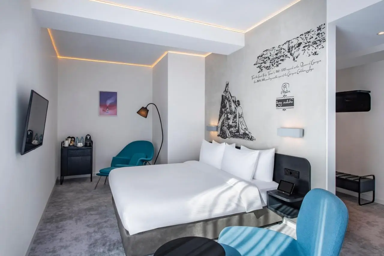 Golden Tulip Design Tbilisi