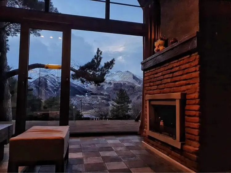 Elia Loft