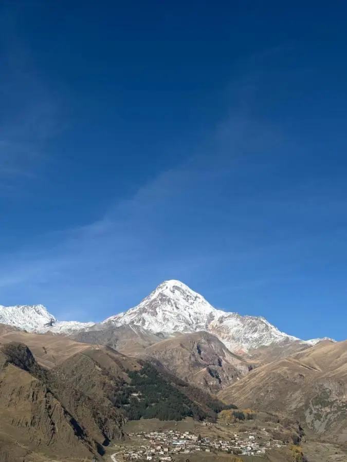Elia Hut Kazbegi