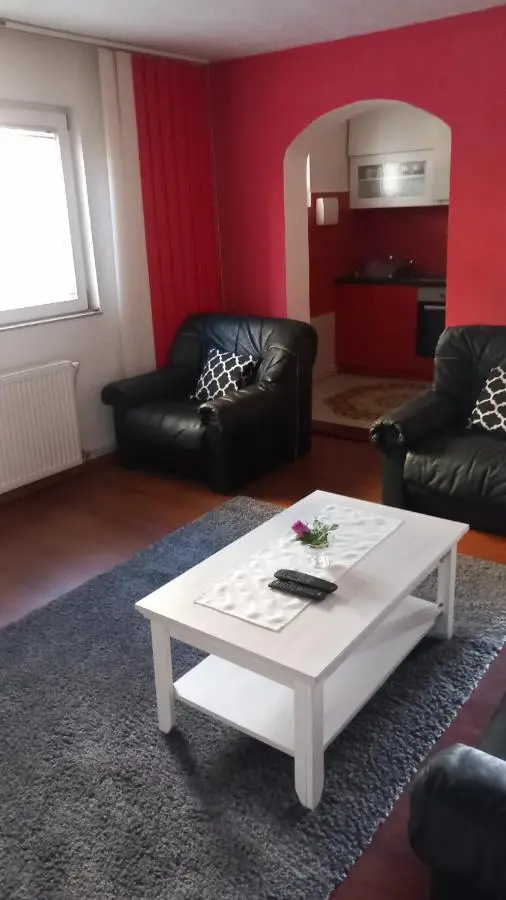 Lari and Klo Apartments