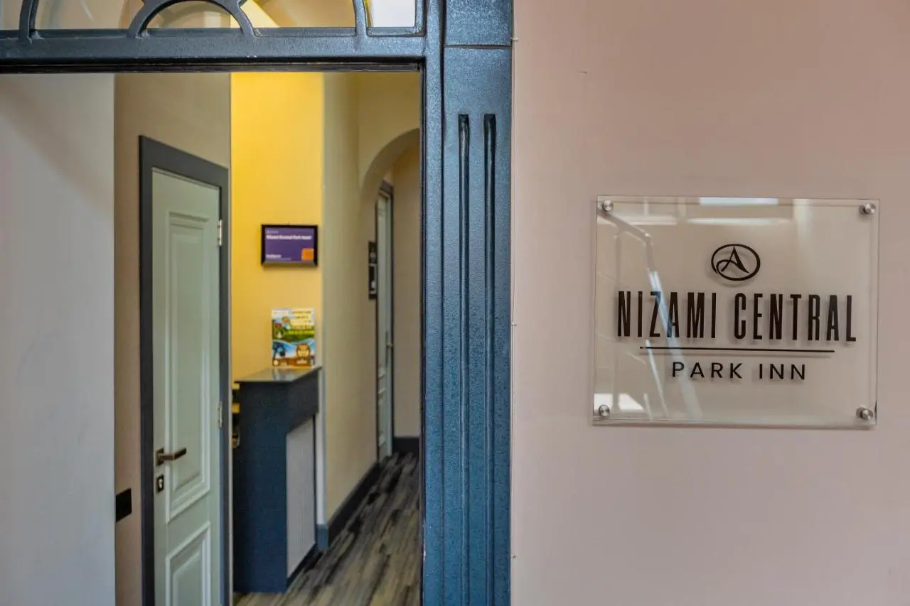 Nizami Central Park Hotel