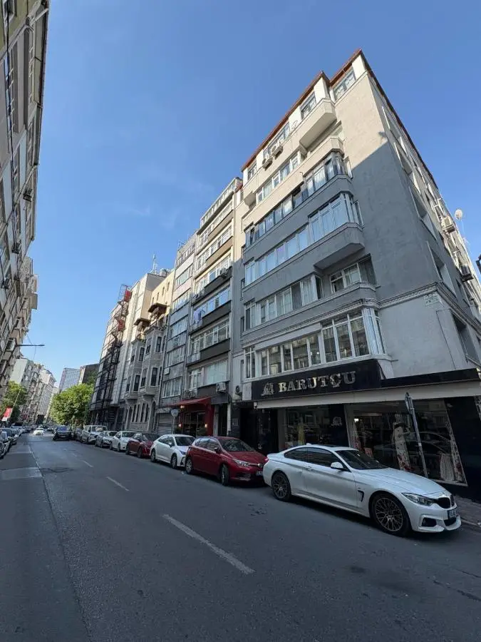 Nasiroglu Apartment