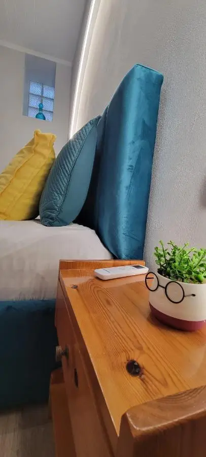 A Cheerful villa with free parking space