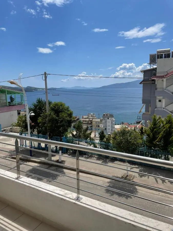 Xhulio Apartments
