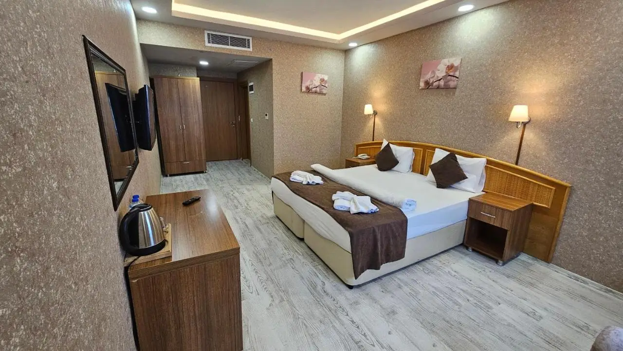 POINTBREAK OTEL