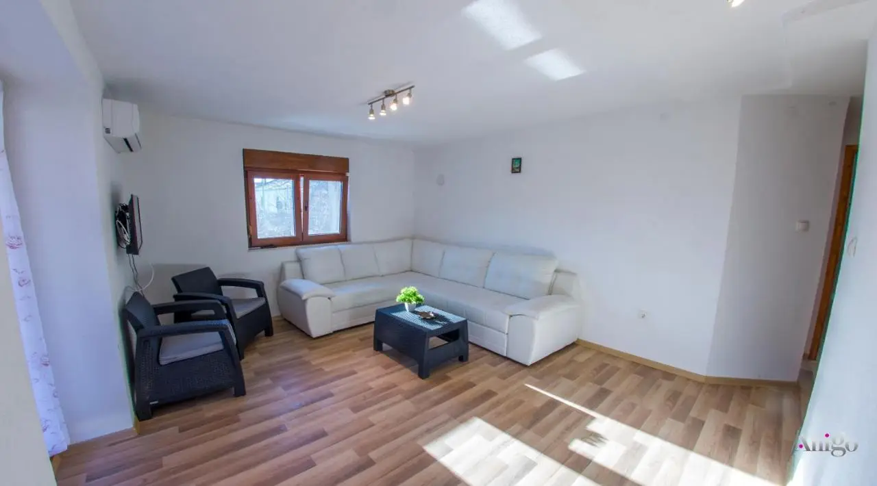 Wild River Apartments