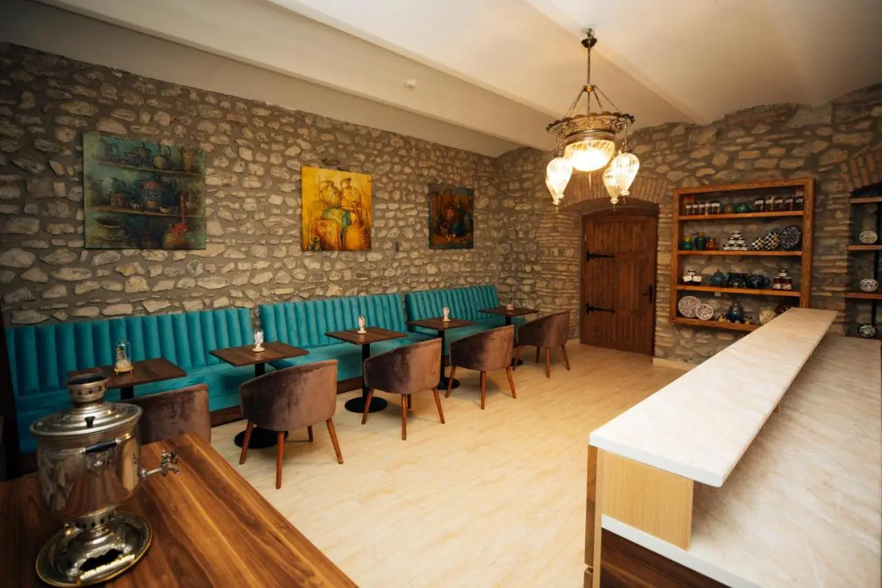 Art Hotel by ABAD Guest