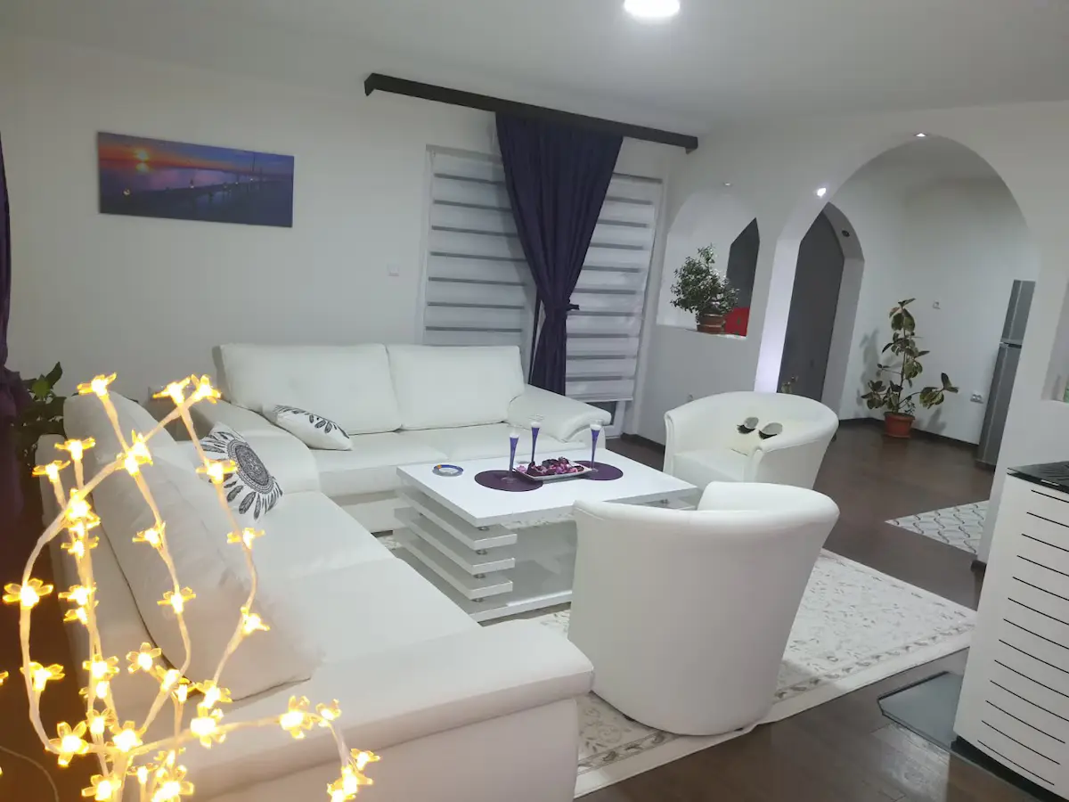 Aida's accommodation near the airport, without city noise