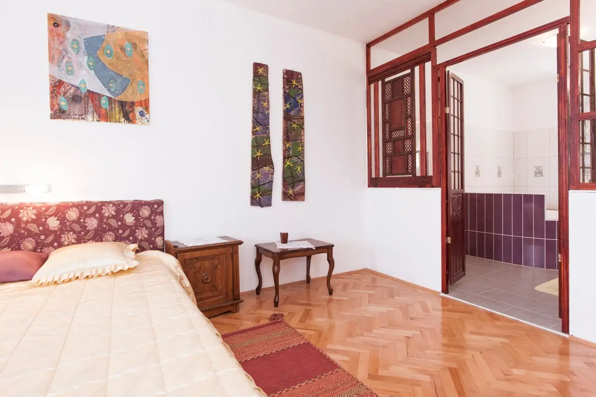 Charming 4-Bedroom Art House in Sarajevo Center