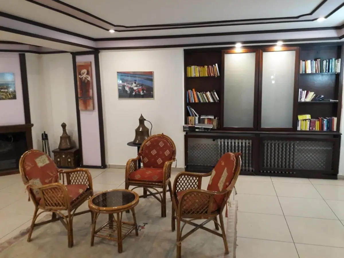 Hali Hotel
