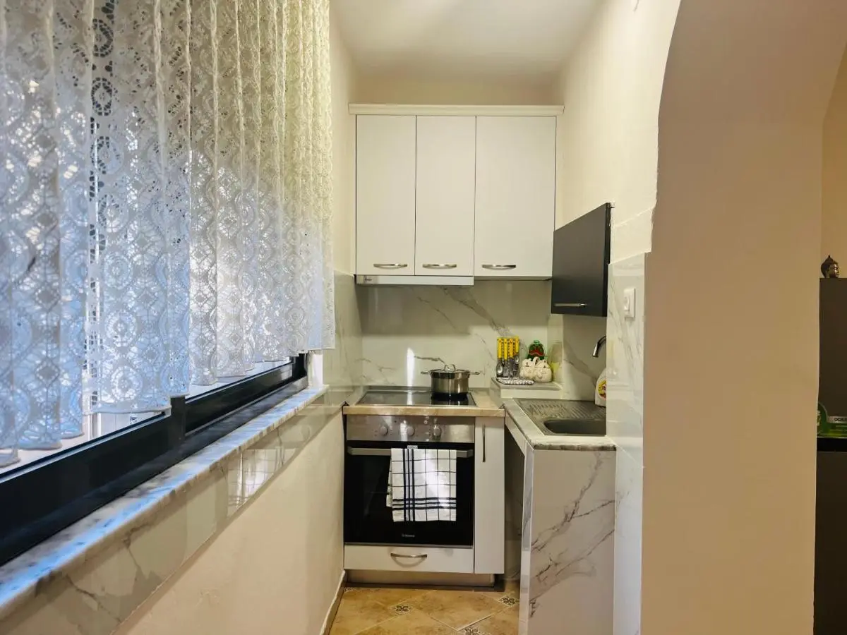 Skerdi’s Apartment - City Center