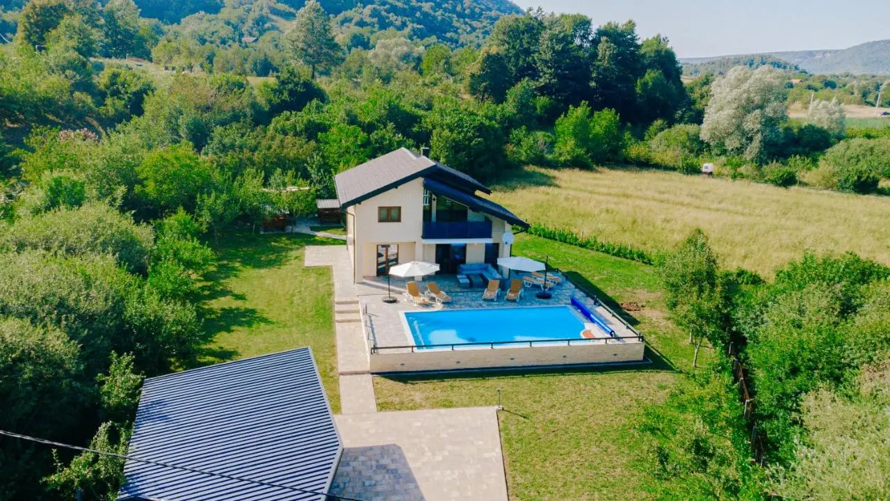 Velvet House Lohovo