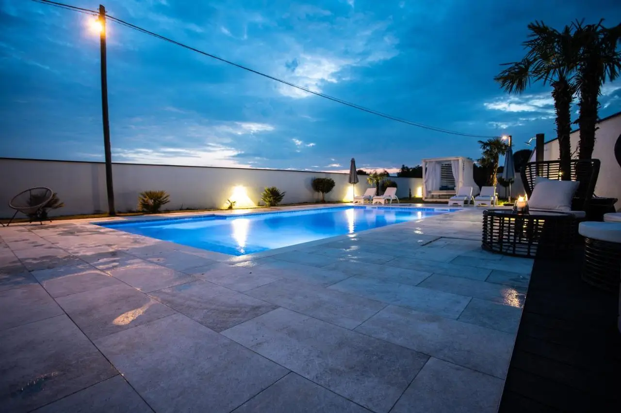Villa 7