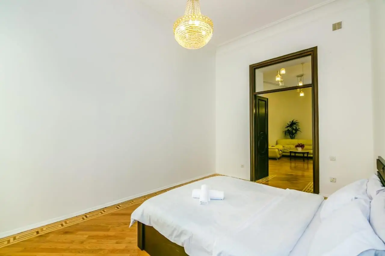 White Apartment In The Nizami Street