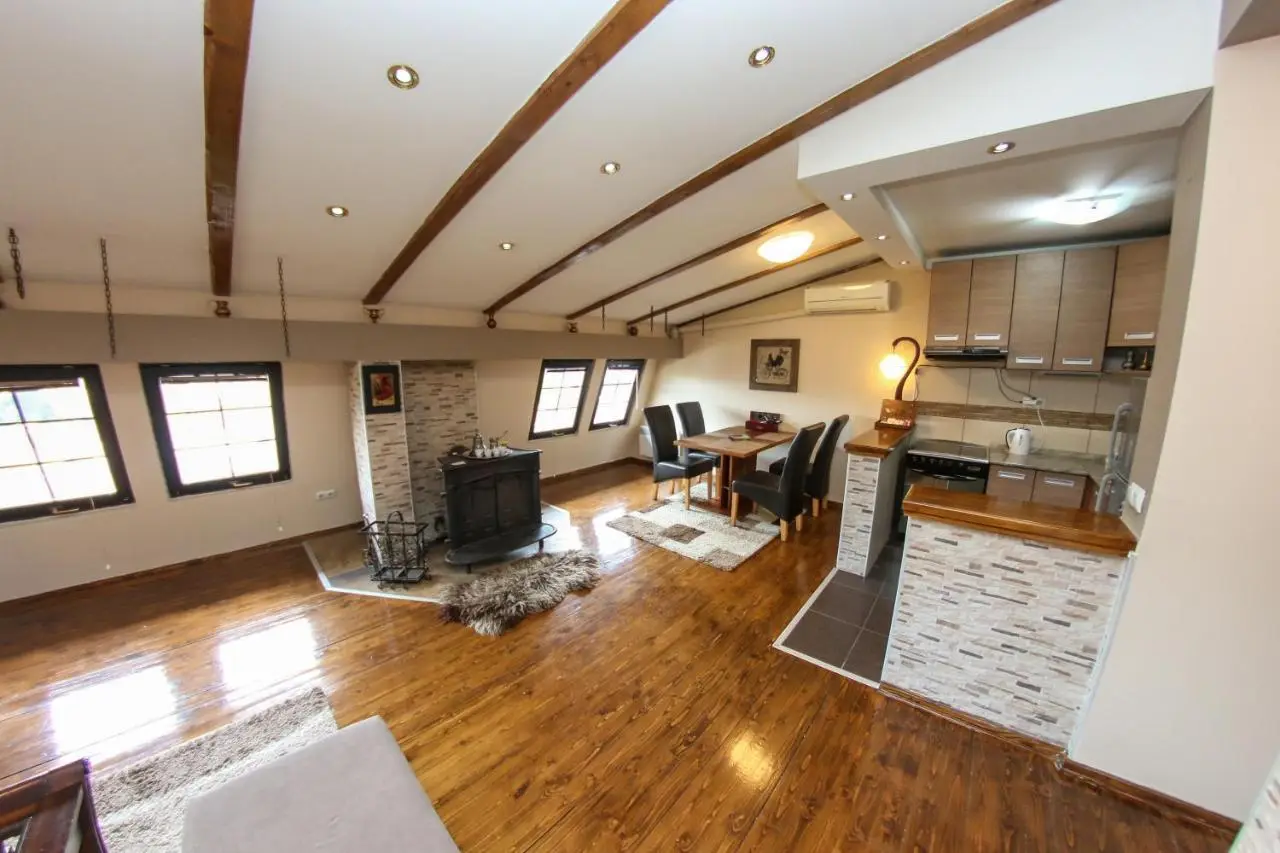 Apartments Cyrano 1&2