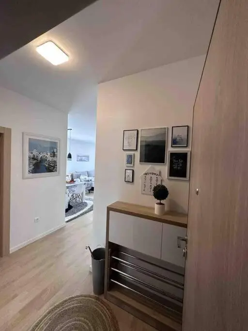 Apartment River 503